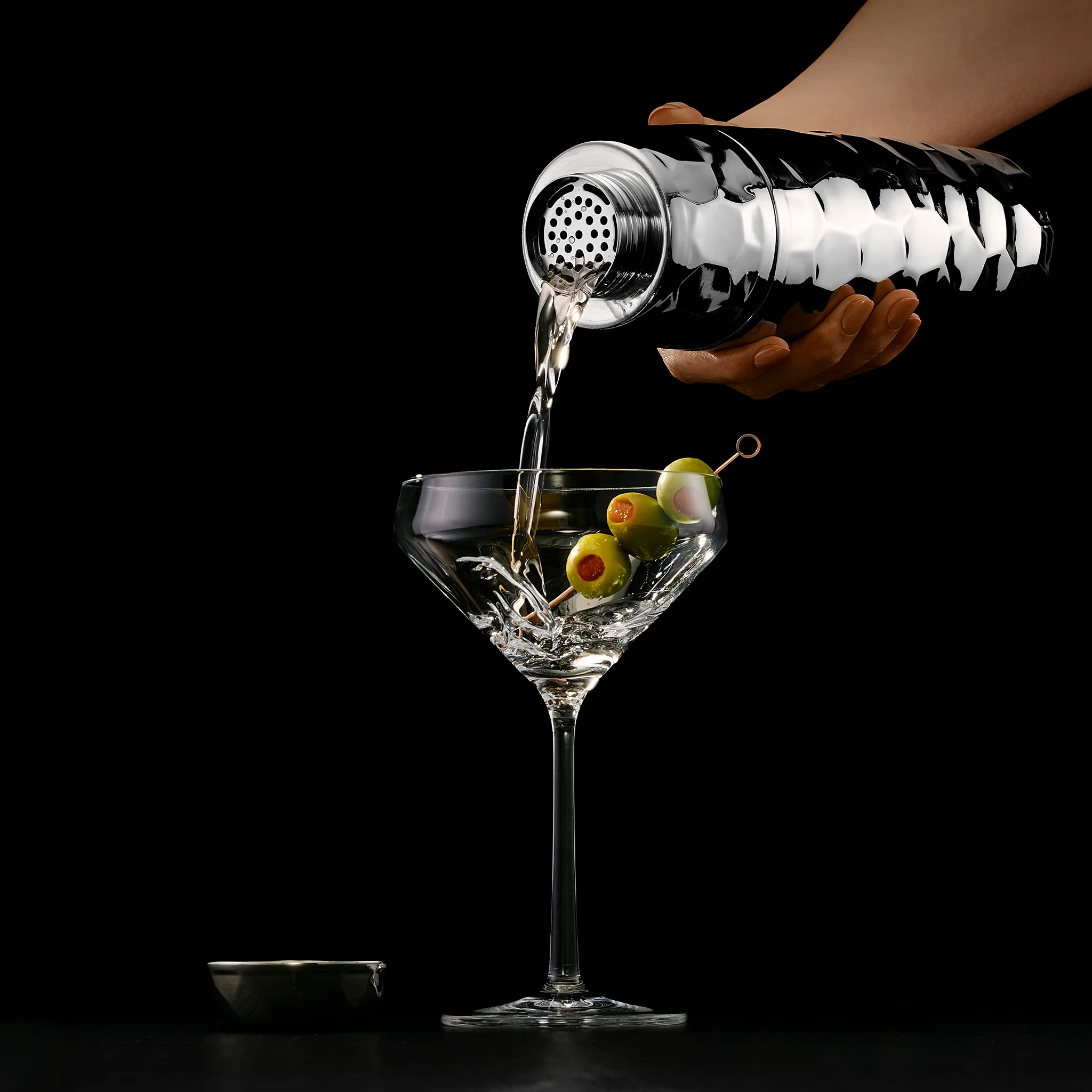 Cocktail Shaker, 740 ml (Chrome) - Image 3
